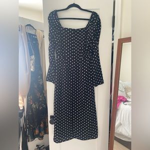 Lulus small poka dotted dress